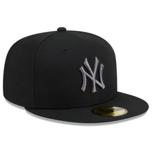 Load image into Gallery viewer, New York Yankees New Era 59fifty 5950 Black &amp; Charcoal Gray Fitted Hat
