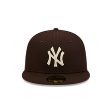 Load image into Gallery viewer, New York Yankees New Era 59fifty 5950 Brown &amp; Ivory Fitted Hat