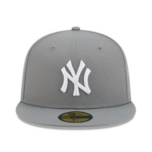 Load image into Gallery viewer, New York Yankees New Era 59fifty 5950 Gray &amp; White Fitted Hat