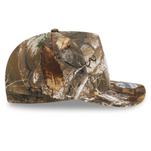 Load image into Gallery viewer, New York Yankees New Era Real Tree Camouflage 9Fifty 950 A Frame Pre-Curved Bill Snapback Hat