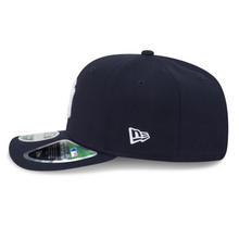 Load image into Gallery viewer, New York Yankees New Era 9Seventy 970 Curved Bill Stretch Snap Snapback Cap