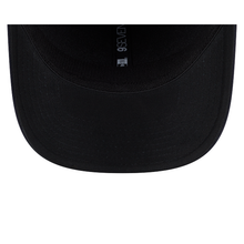 Load image into Gallery viewer, New York Yankees New Era 9Seventy 970 Curved Bill Stretch Snap Snapback Cap