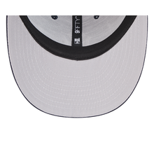 Load image into Gallery viewer, New York Yankees New Era Navy &amp; White 9Fifty 950 LP Curved Bill Trucker Snapback Hat