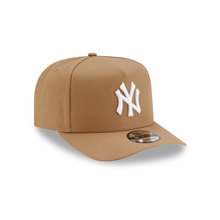 Load image into Gallery viewer, New York Yankees New Era Tan &amp; White 9Fifty 950 A Frame Curved Bill Snapback Hat