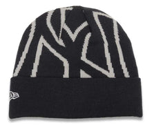 Load image into Gallery viewer, New York Yankees New Era Whiz Logo Knit interior lined Beanie