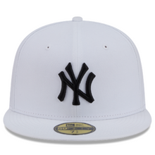 Load image into Gallery viewer, New York Yankees New Era 59fifty 5950 White &amp; Black Fitted Hat