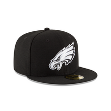 Load image into Gallery viewer, Philadelphia Eagles 5950 Black &amp; White New Era 59Fifty Fitted Cap