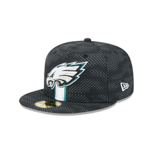 Load image into Gallery viewer, Philadelphia Eagles 5950 New Era Sideline 59Fifty Fitted Cap