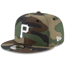 Load image into Gallery viewer, Pittsburg Pirates 9Fifty Camouflage 950 New Era Snapback Hat