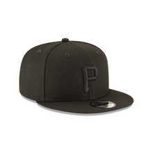 Load image into Gallery viewer, Pittsburg Pirates 9Fifty Double Black 950 New Era Snapback Hat