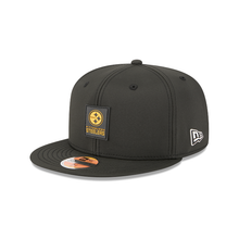 Load image into Gallery viewer, Pittsburgh Steelers New Era 59Fifty Sideline Performance Tech 5950 Fitted Cap