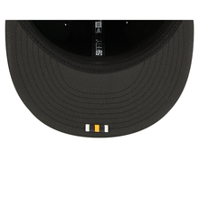Load image into Gallery viewer, Pittsburgh Steelers New Era 59Fifty Sideline Performance Tech 5950 Fitted Cap
