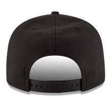 Load image into Gallery viewer, San Antonio Spurs 9Fifty New Era 950 Black &amp; White Snapback Hat
