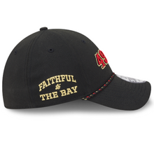 Load image into Gallery viewer, San Francisco 49ers New Era 39Thirty 3930 Rivalry Flex Fit Fitted Hat