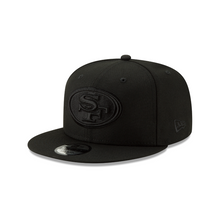 Load image into Gallery viewer, San Francisco 49ers New Era 9Fifty 950 Snapback Black on Black Cap