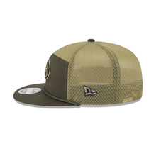 Load image into Gallery viewer, San Francisco 49ers New Era 9Fifty 950 Split Panel Salute to Service On-Field Snapback Hat