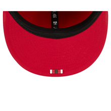 Load image into Gallery viewer, Tampa Bay Buccaneers New Era 59Fifty Sideline Performance Tech 5950 Fitted Cap