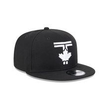 Load image into Gallery viewer, Toronto Blue Jays New Era 9Fifty 950 City Connect Black Snapback Cap