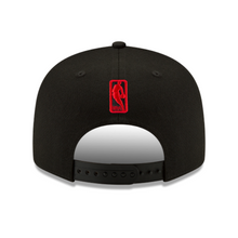 Load image into Gallery viewer, Toronto Raptors New Era 9Fifty 950 Black Snapback Cap with Red Logo