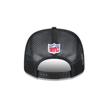 Load image into Gallery viewer, Washington Commanders New Era 9Seventy 970 Stretch Snap Snapback Crucial Catch New Era Cap