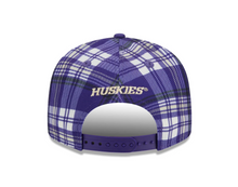 Load image into Gallery viewer, Washington Huskies New Era 9Fifty 950 Snapback Plaid Cap