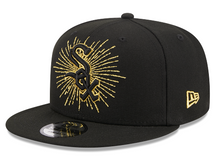Load image into Gallery viewer, Chicago White Sox 9FIFTY 950 Metallic Black with Gold New Era Snapback Hat