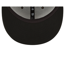 Load image into Gallery viewer, Cleveland Cavaliers 9Fifty New Era 950 Black &amp; White Snapback Hat