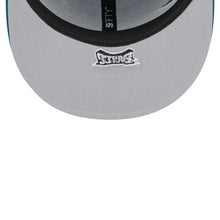 Load image into Gallery viewer, Philadelphia Eagles 59Fifty 5950 New Era Arch Fitted Hat