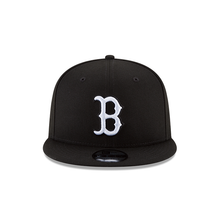 Load image into Gallery viewer, Boston Red Sox New Era 9Fifty Snapback Black/White