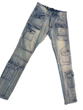 Load image into Gallery viewer, Distressed Cargo Jean