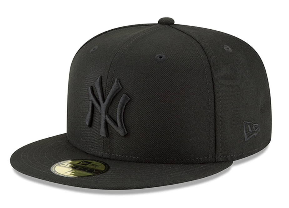 New York Yankees Black On Black 59Fifty 5950 New Era Fitted Cap