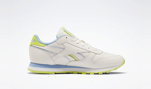 Load image into Gallery viewer, Women’s Reebok Classic Leather Shoes