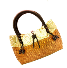 Load image into Gallery viewer, Bamboo Tote with Brown Rope Handle