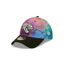Load image into Gallery viewer, Jacksonville Jaguars New Era Crucial Catch 39Thirty Stretch Hat